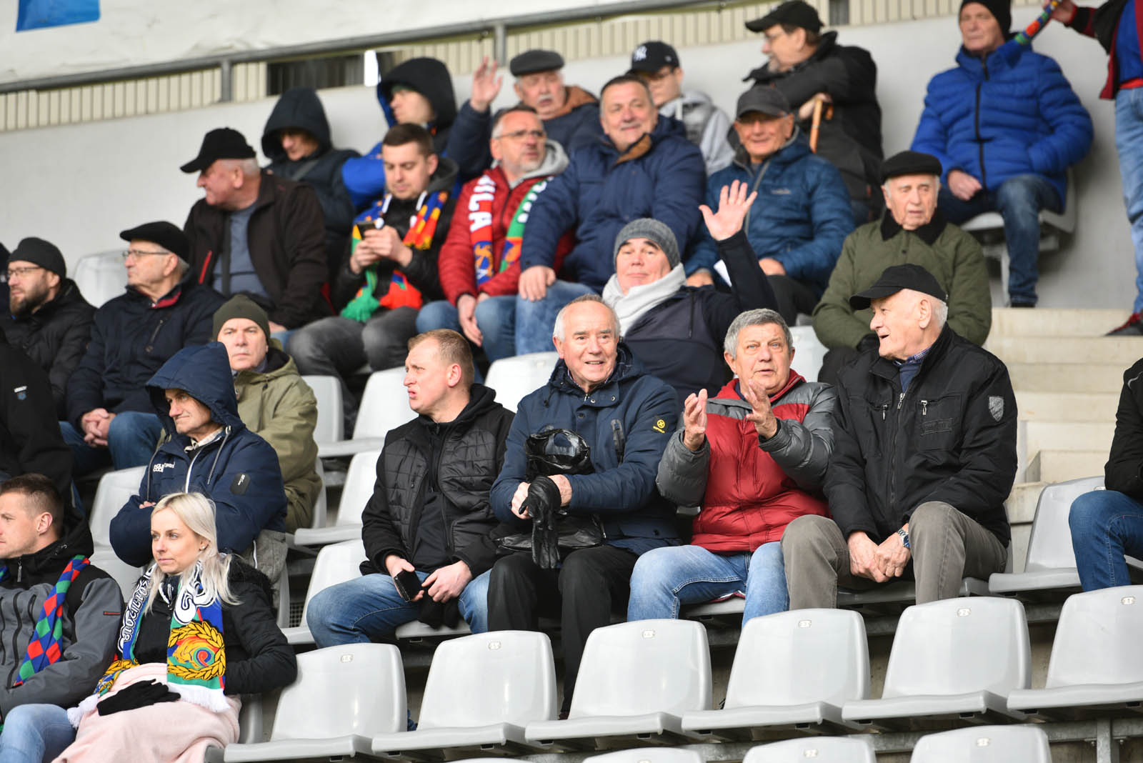 Kibice Miedzi Legnica na trybunach. Zobacz zdjęcia