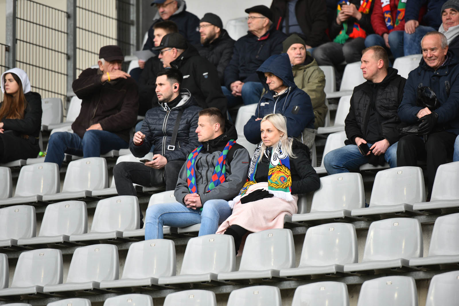 Kibice Miedzi Legnica na trybunach. Zobacz zdjęcia
