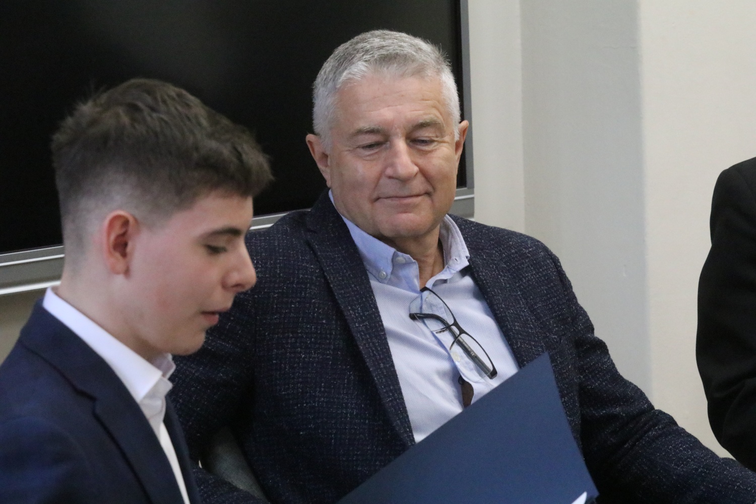 Młodzież V LO spotkała się z Władysławem Frasyniukiem