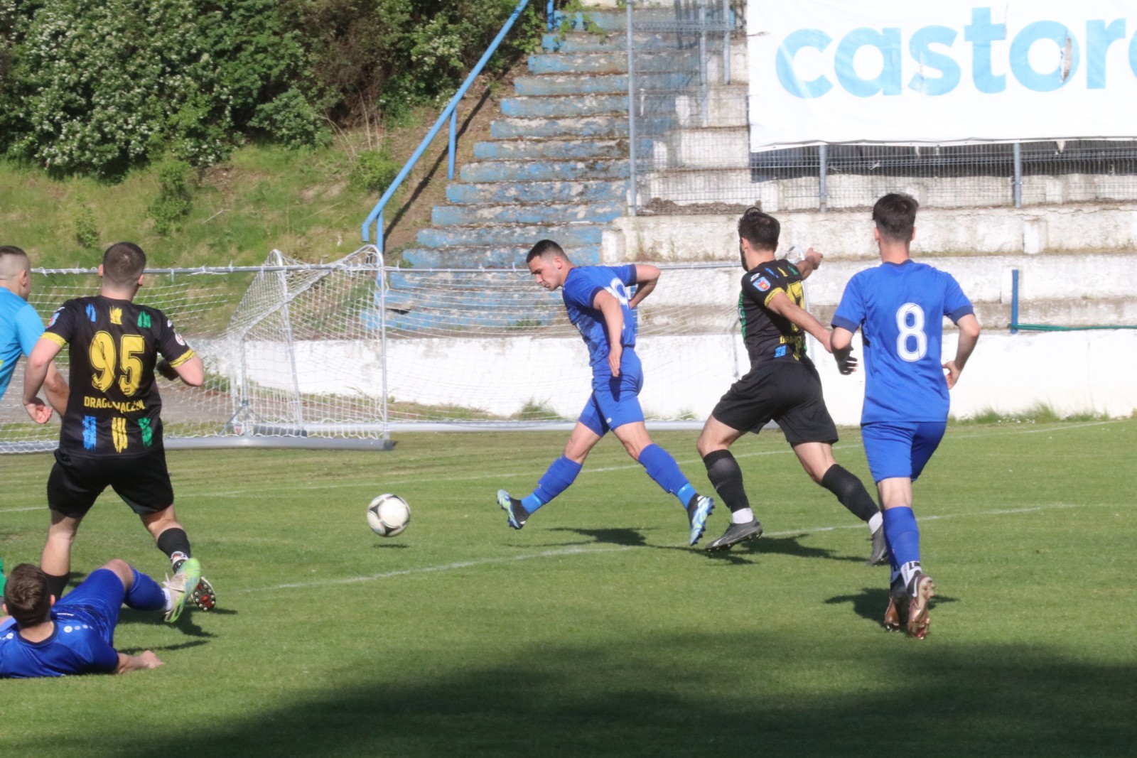 Cztery gole dla Konfeksu na stadionie przy ulicy Grabskiego