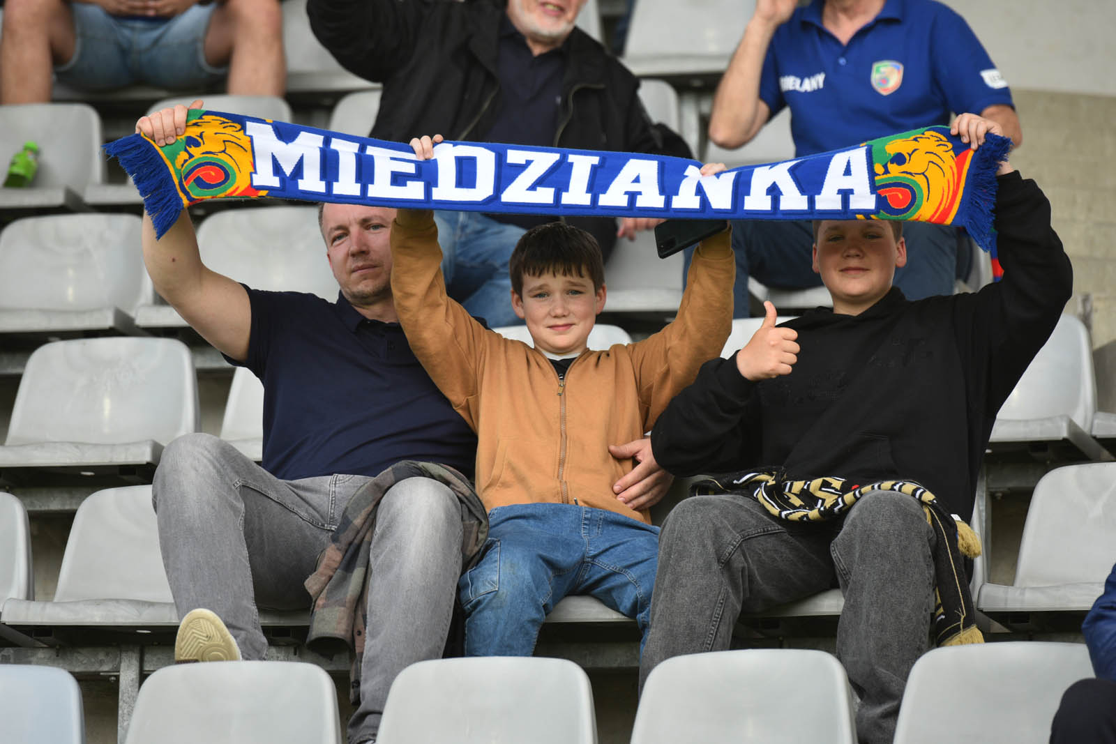 Kibice Miedzi na trybunach meczu ze Zniczem. Znajdź siebie!