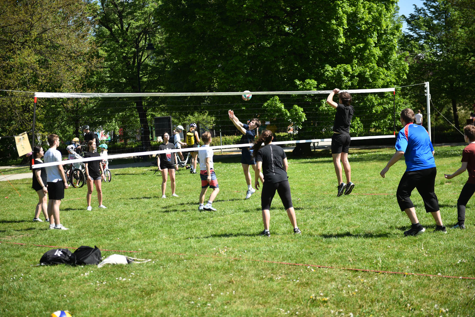 Piknik Siatkarski. Kolejna impreza sportowa na początek majówki