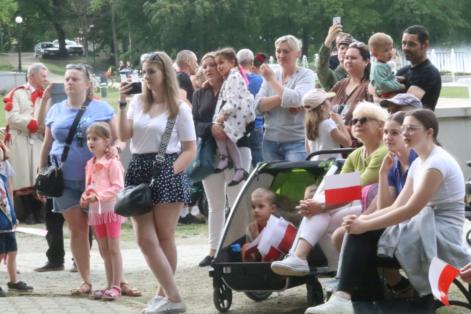 Drugi dzień Legnickiej Majówki - występy w muszli koncertowej	