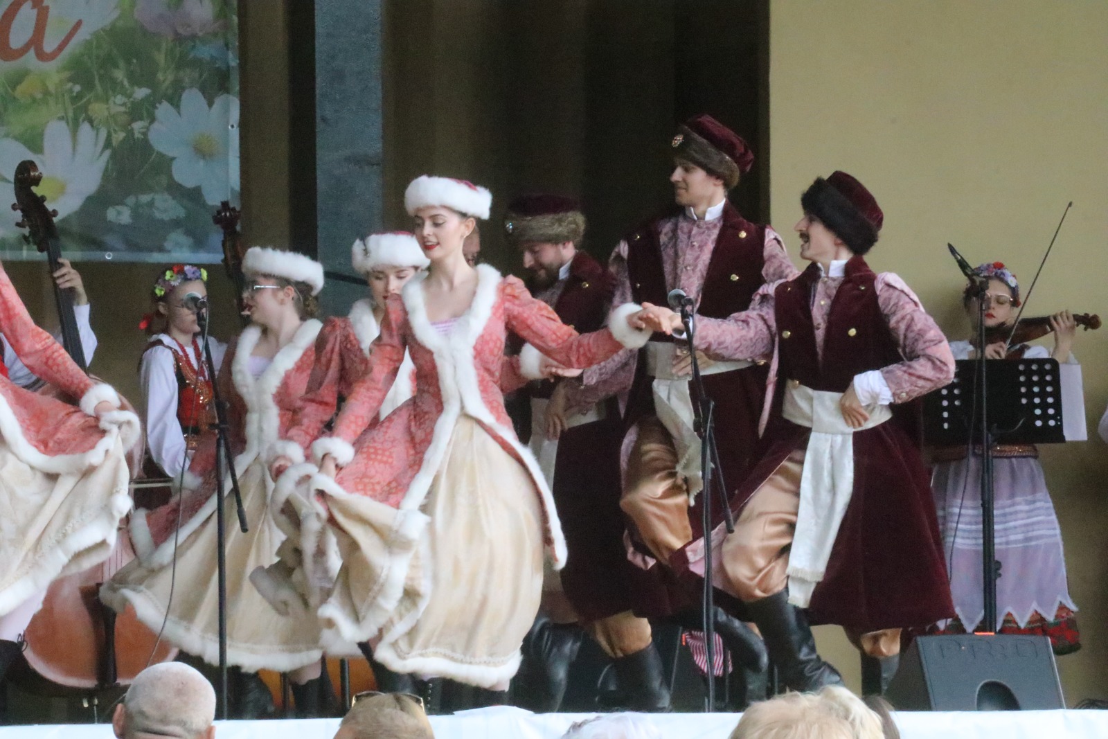 Drugi dzień Legnickiej Majówki - występy w muszli koncertowej	