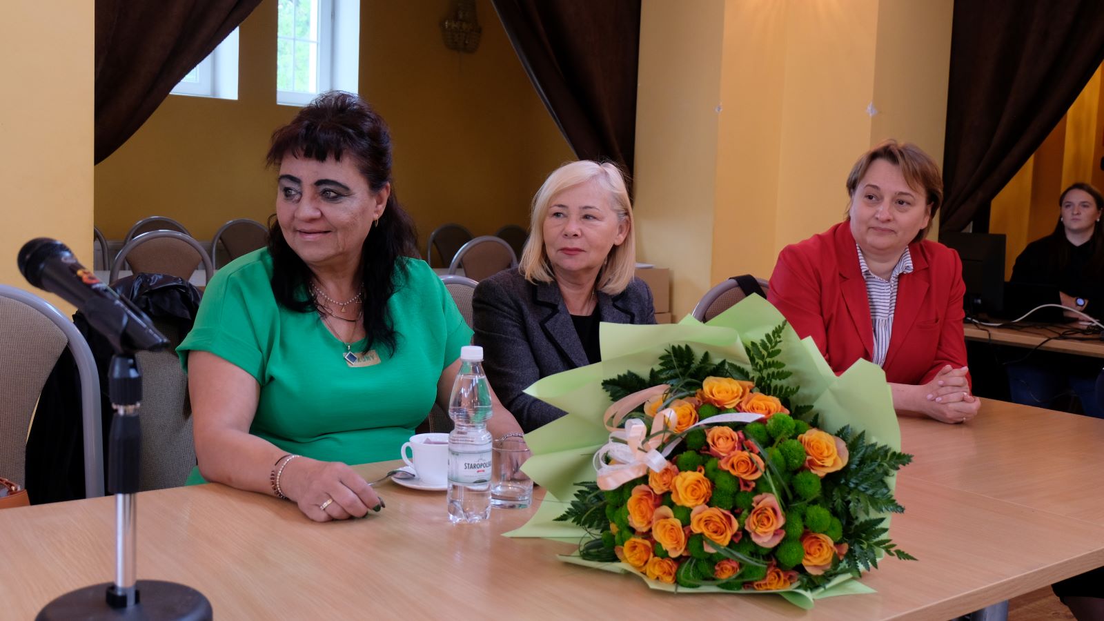 Nowa rada i wójt objęli mandaty i sprawują władzę w gminie