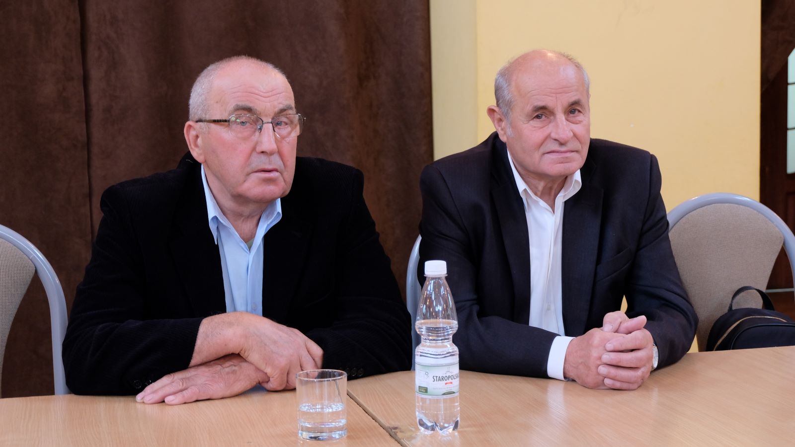 Nowa rada i wójt objęli mandaty i sprawują władzę w gminie
