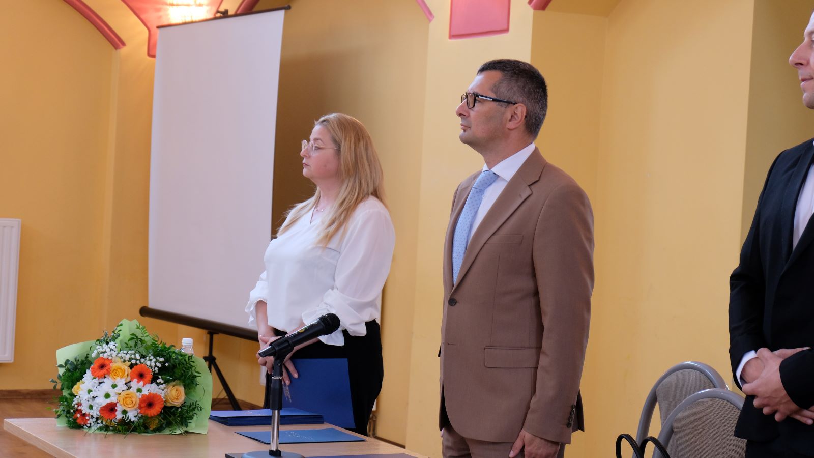 Nowa rada i wójt objęli mandaty i sprawują władzę w gminie
