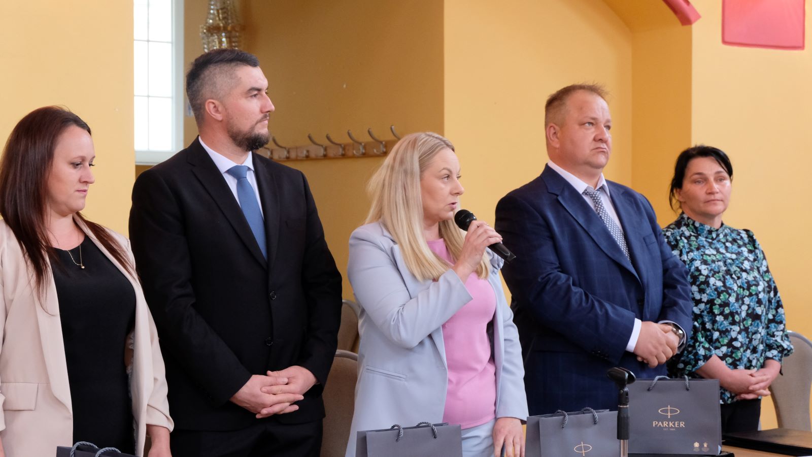 Nowa rada i wójt objęli mandaty i sprawują władzę w gminie