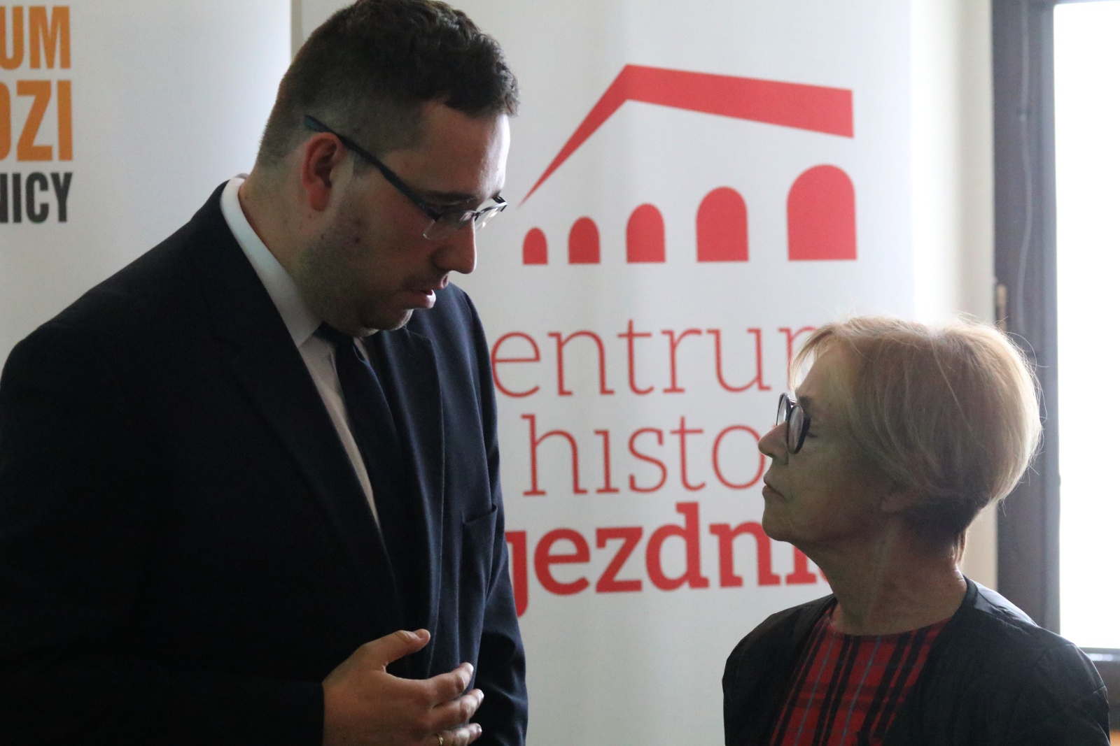 Tłumy na promocji książki „Drudzy w mieście” Marka Żaka