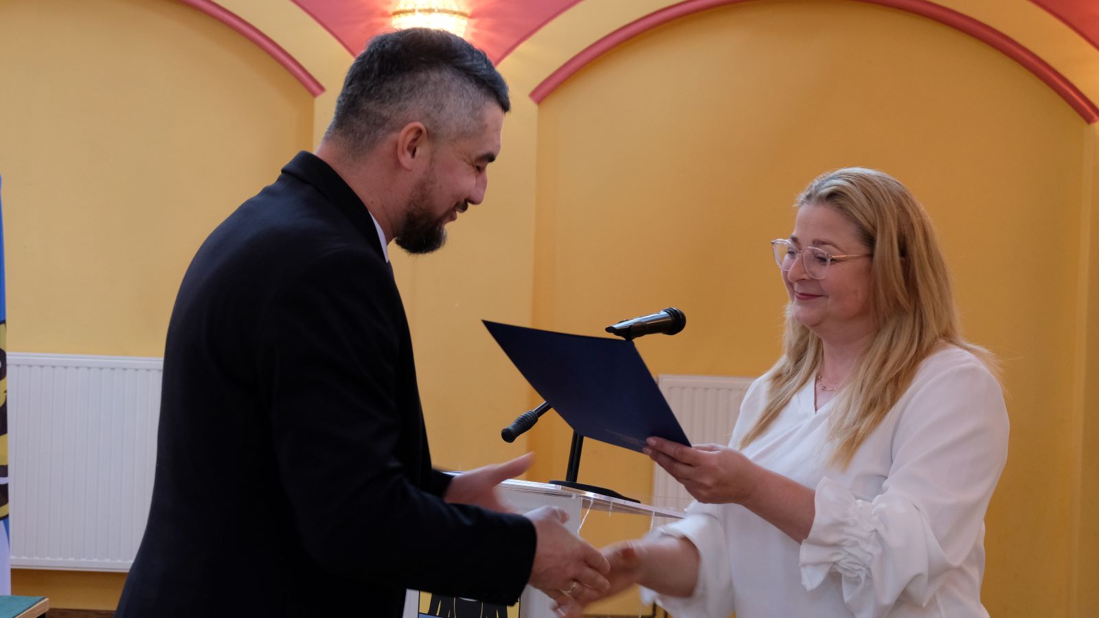 Nowa rada i wójt objęli mandaty i sprawują władzę w gminie