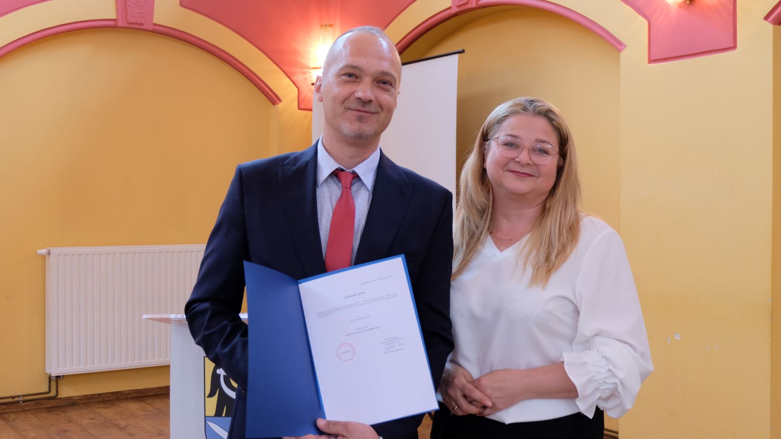 Nowa rada i wójt objęli mandaty i sprawują władzę w gminie