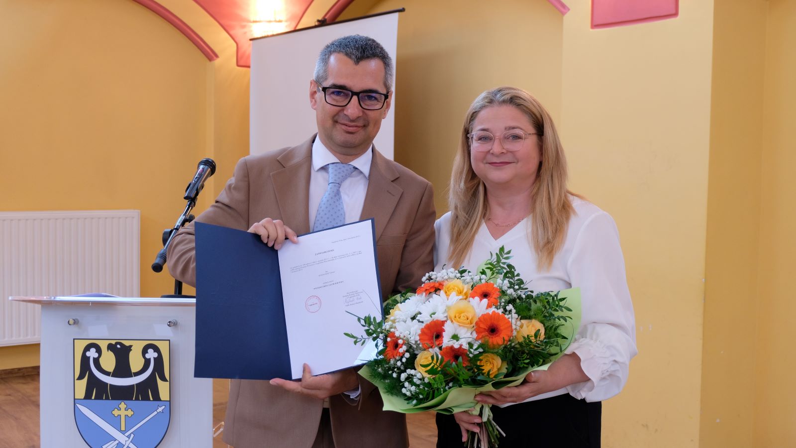 Nowa rada i wójt objęli mandaty i sprawują władzę w gminie