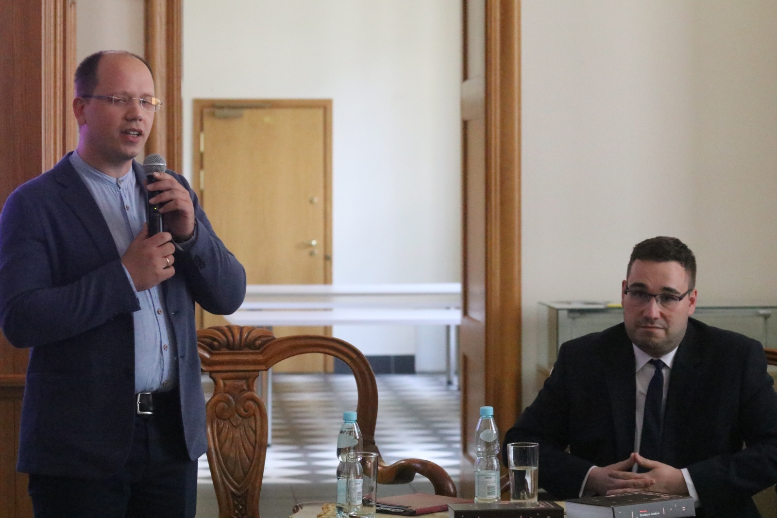 Tłumy na promocji książki „Drudzy w mieście” Marka Żaka