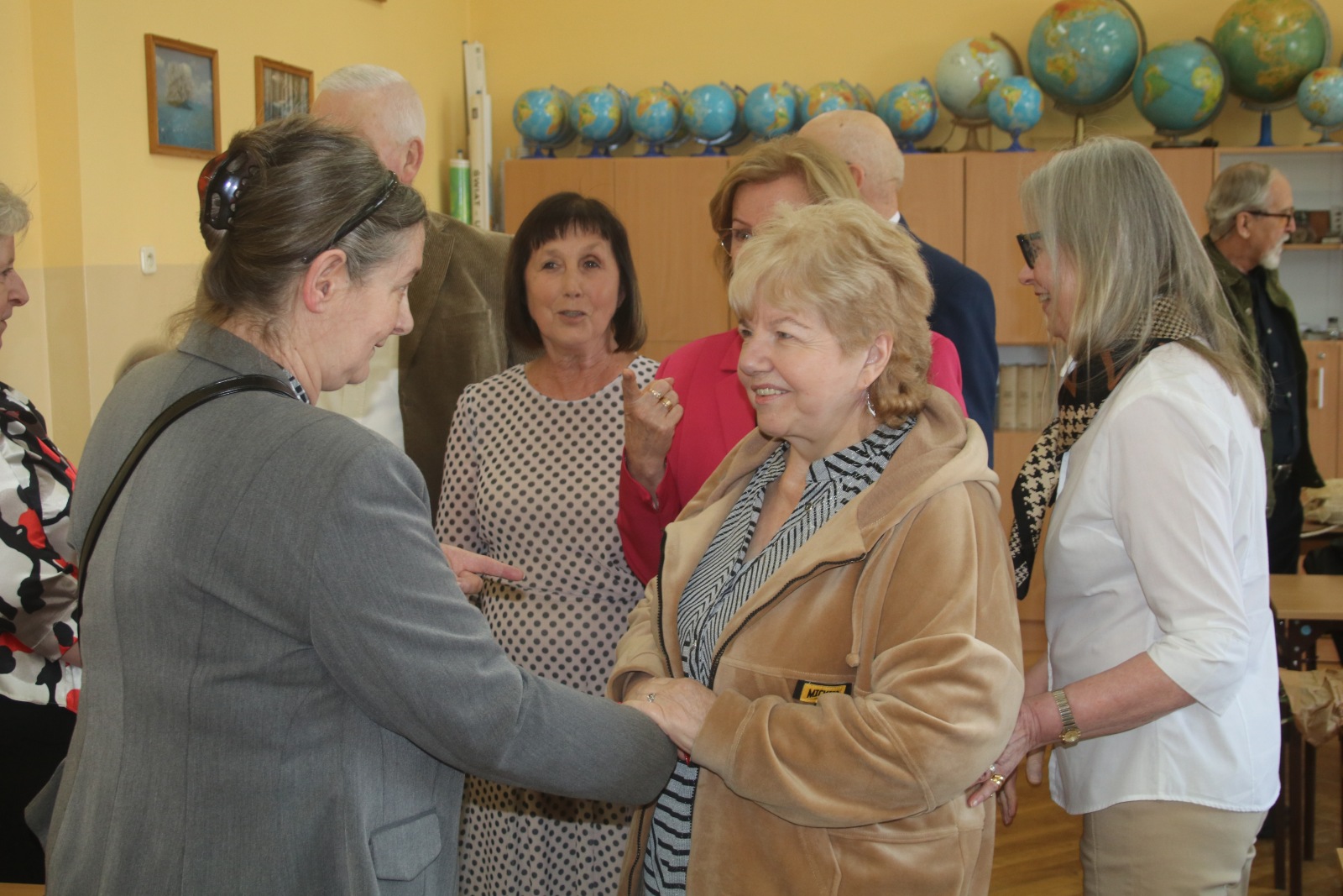Spotkali się po 55 latach od ukończenia szkoły podstawowej