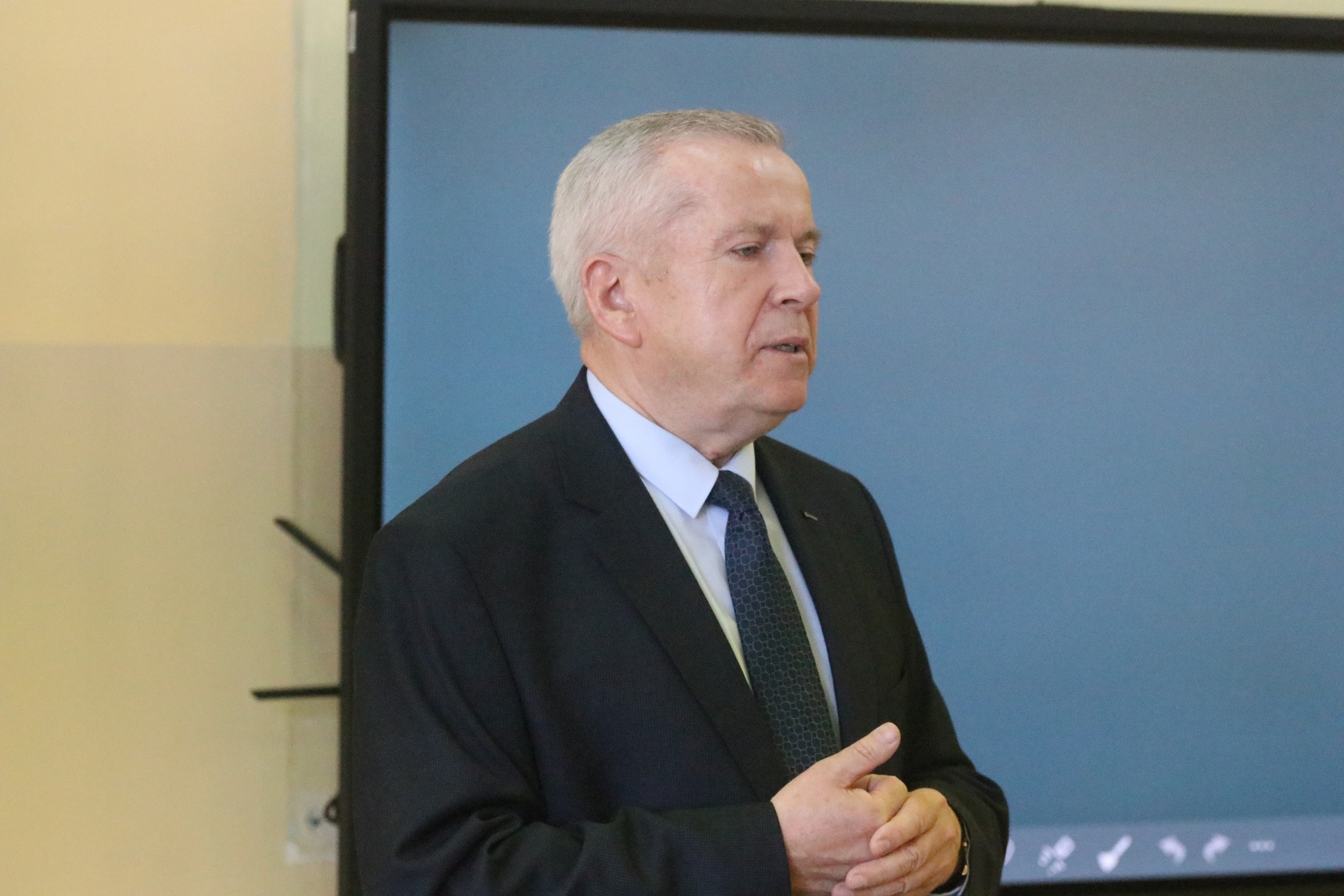 Spotkali się po 55 latach od ukończenia szkoły podstawowej
