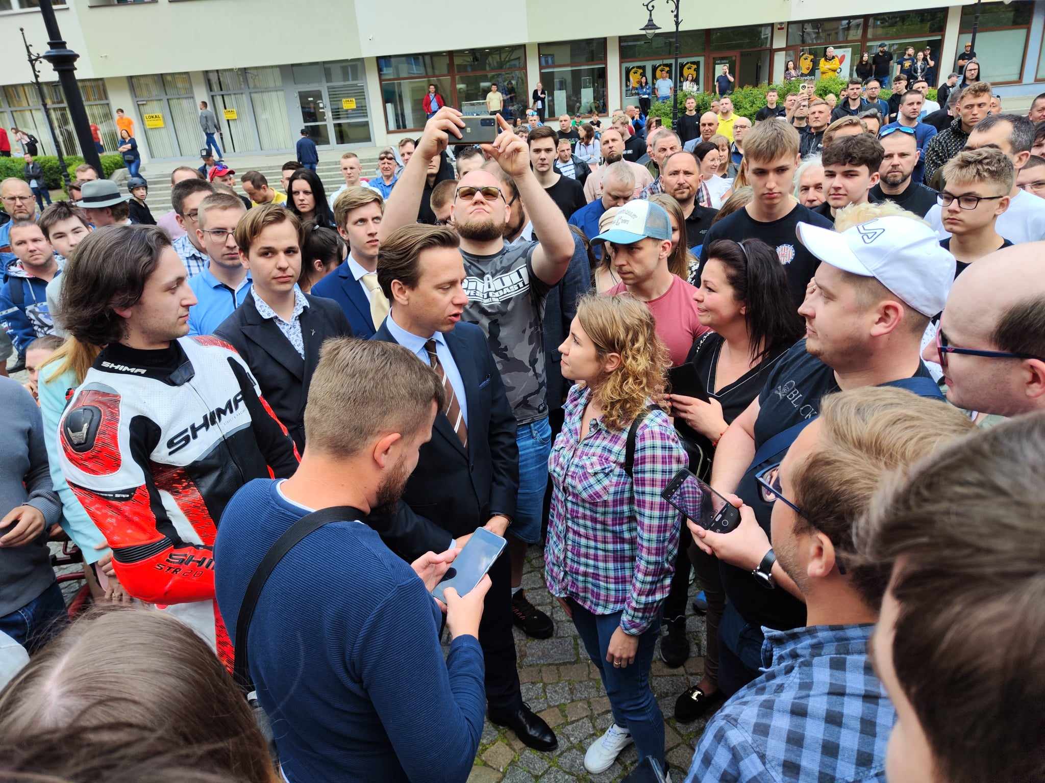 Bosak, Mentzen, Tyszka, czyli Konfederacja w Legnicy
