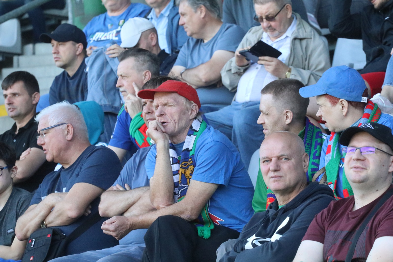 Blisko 3 tysiące widzów na meczu Miedzi. Poszukaj siebie!