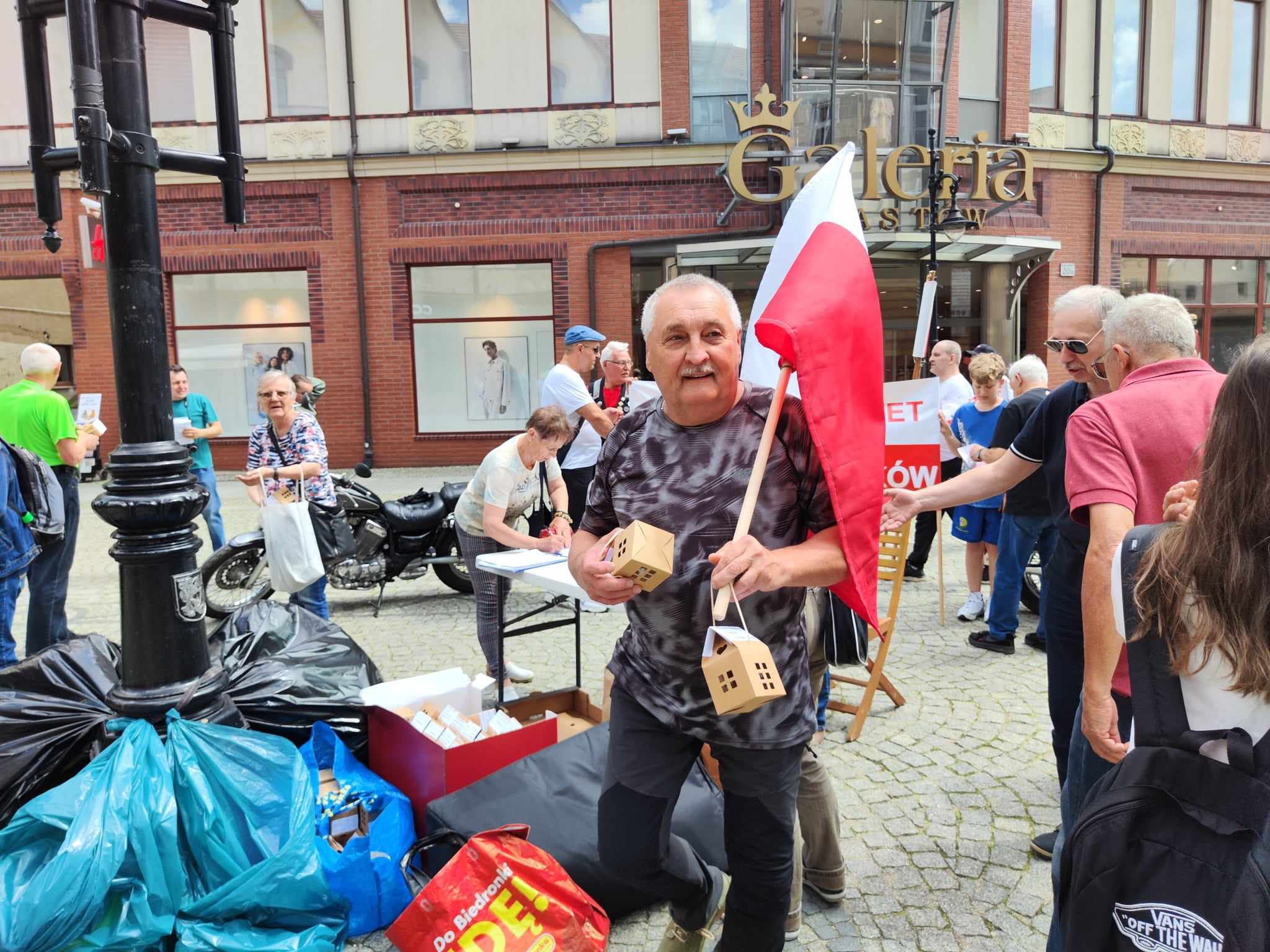 Legniczanie protestowali przeciwko Zielonemu Ładowi