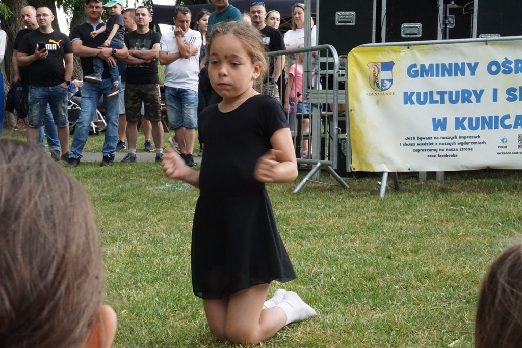 Mieszkańcy gminy Kunice bawią się na tradycyjnej majówce cz. 3