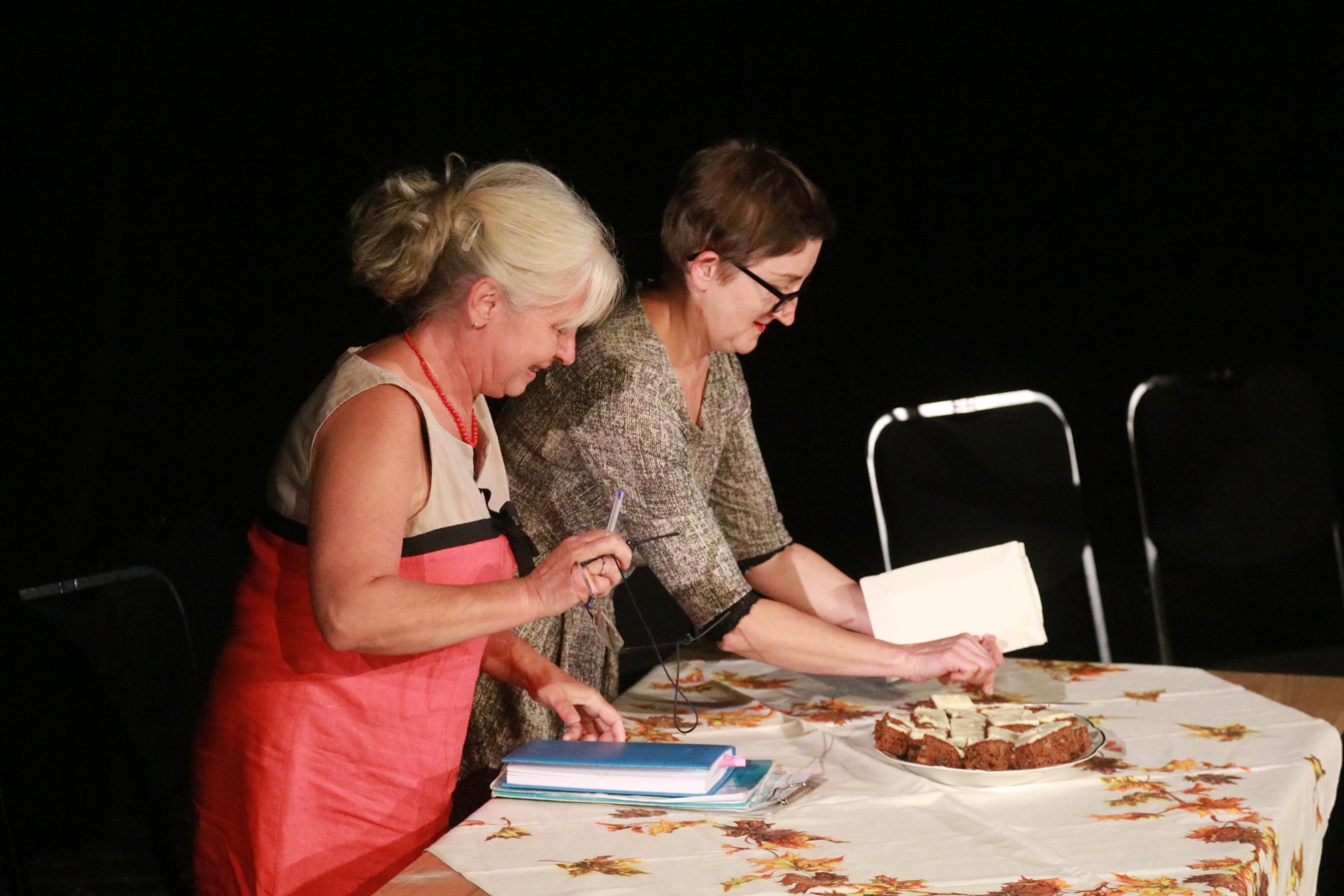 Grupa Bagażnik z Klubu Gońca Teatralnego na Scenie Gadzickiego