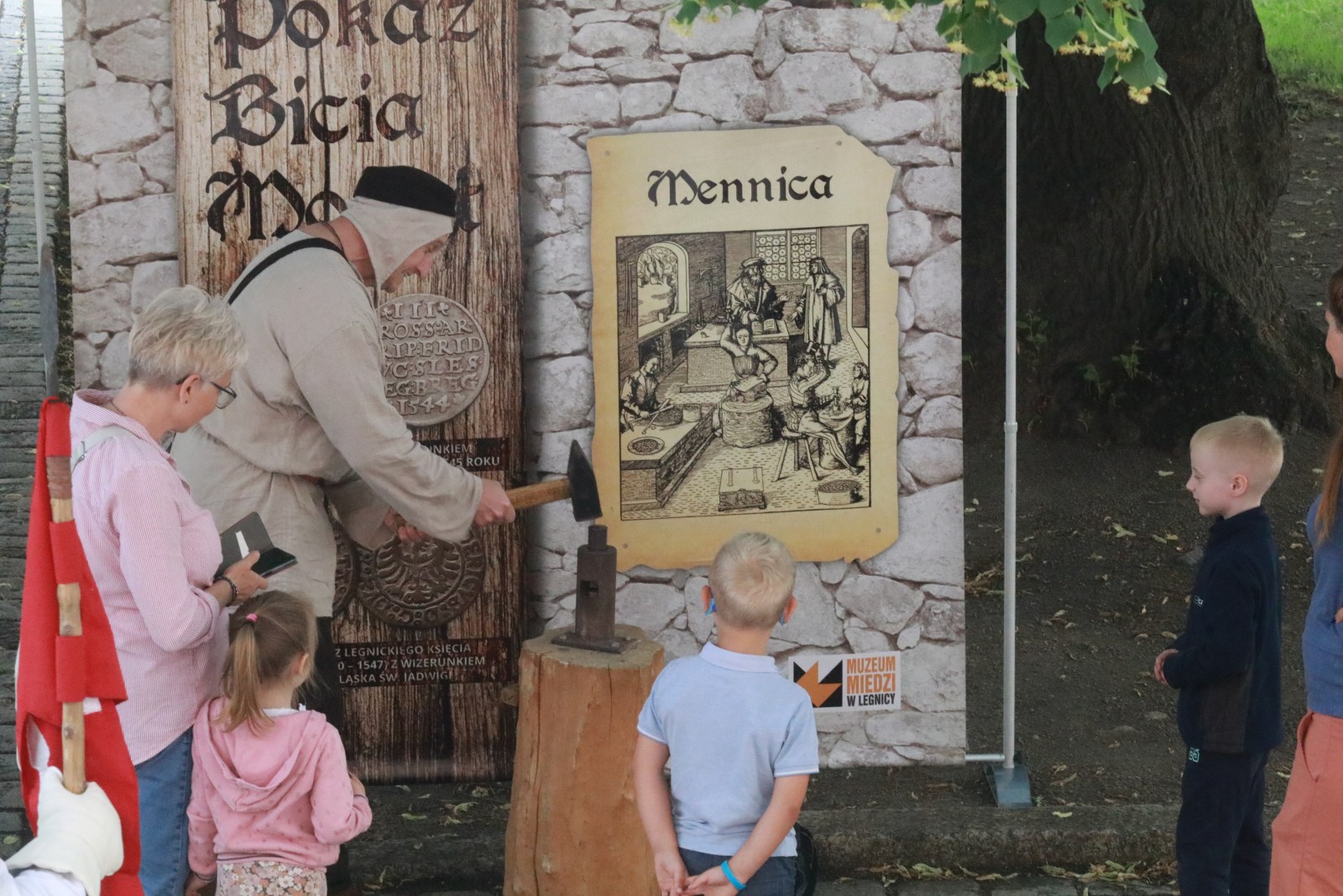 Rodzinny festyn w Zamku w historycznych klimatach