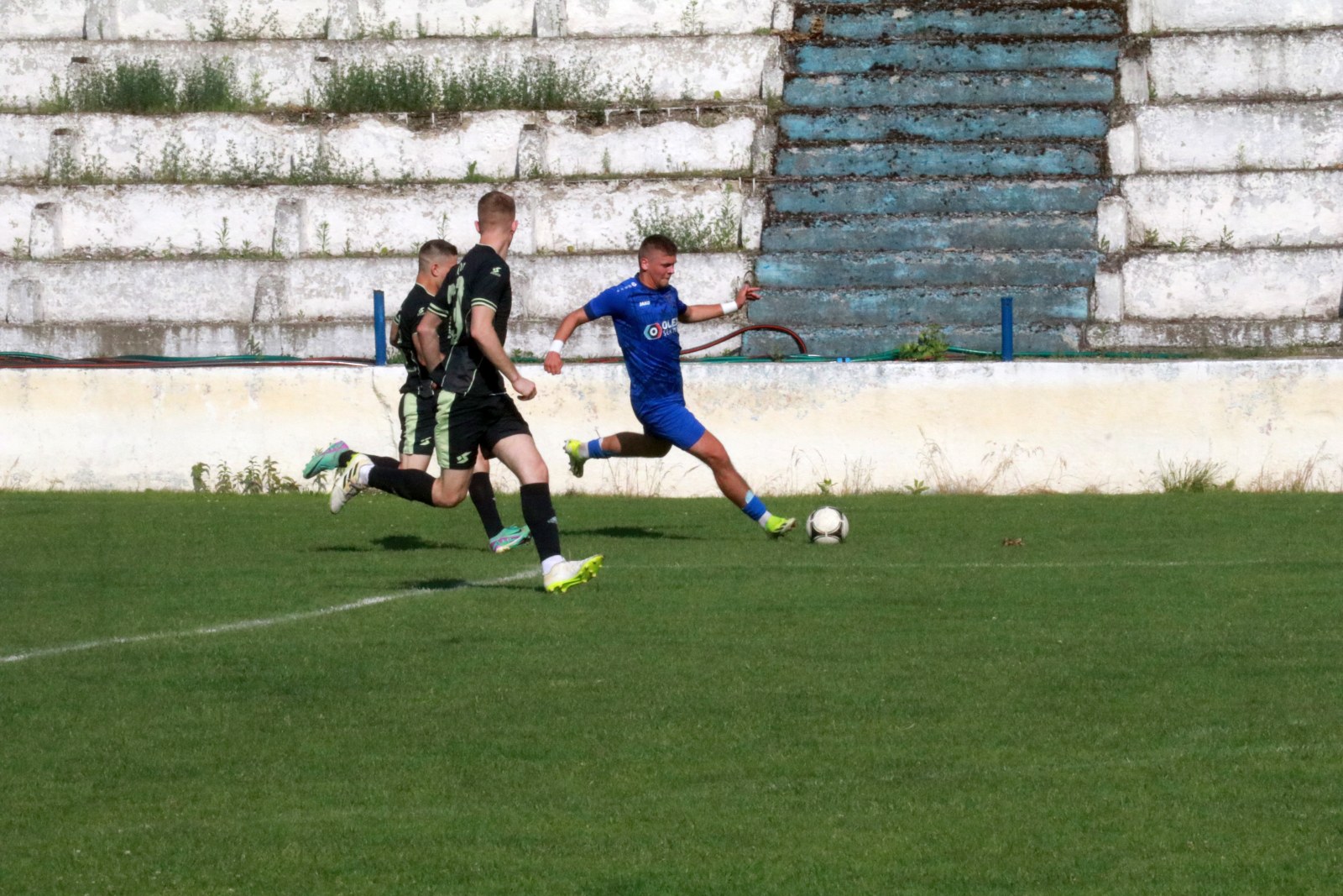 Mimo remisu do przerwy Konfeks 