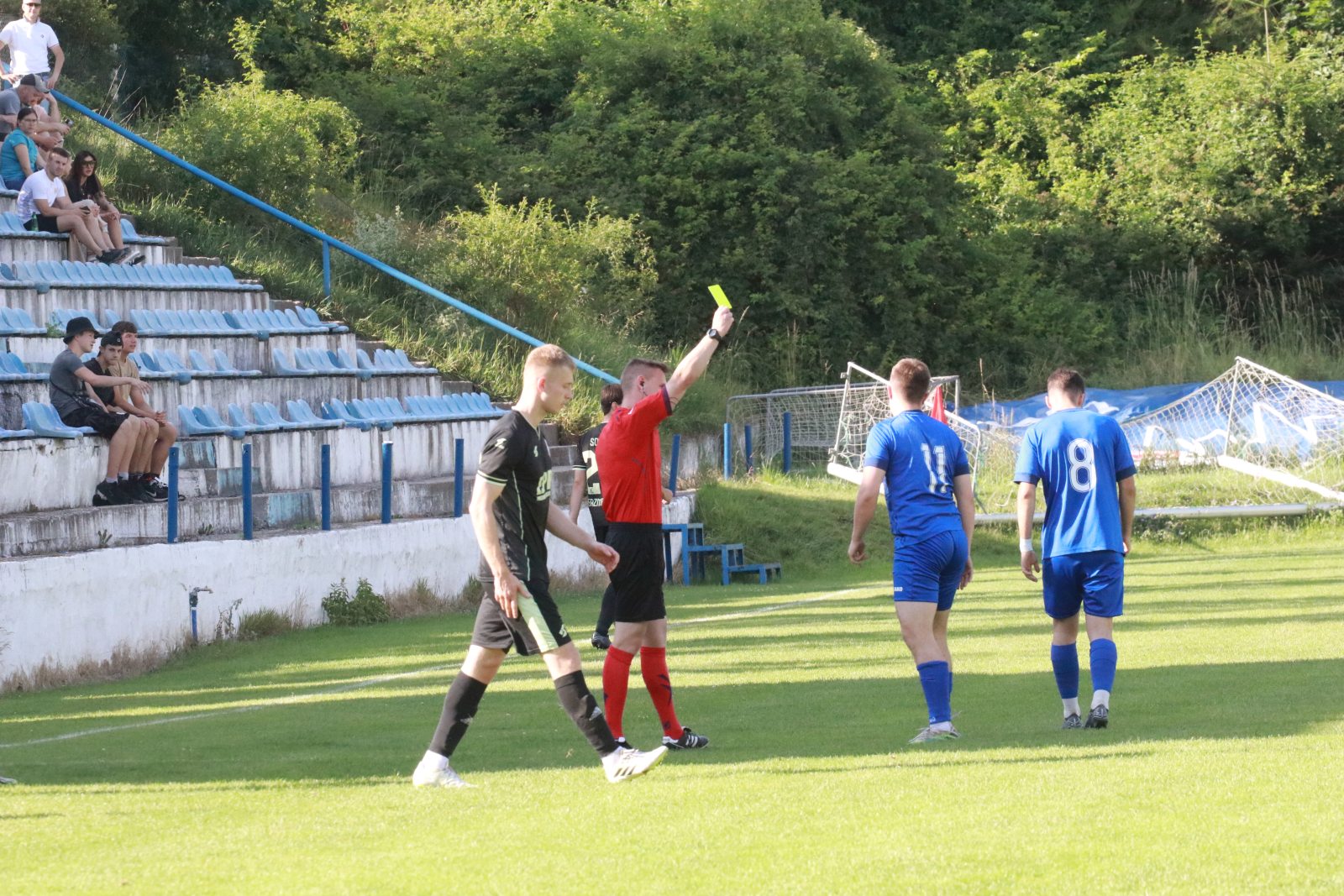 Mimo remisu do przerwy Konfeks 