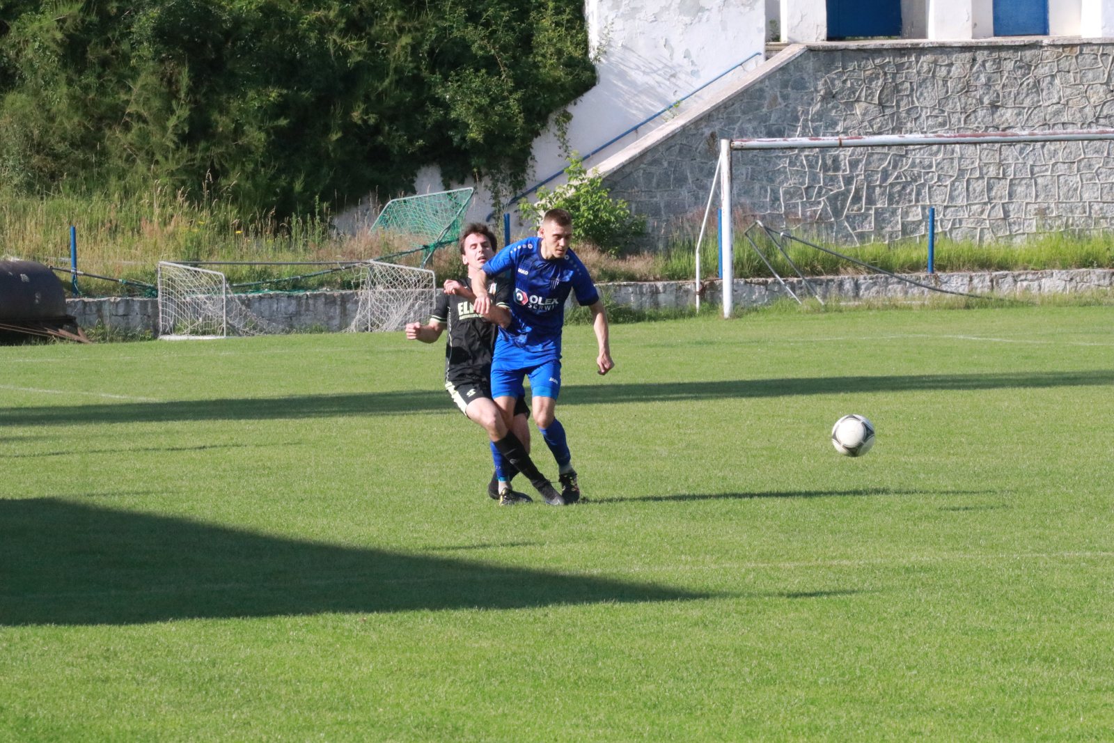 Mimo remisu do przerwy Konfeks 