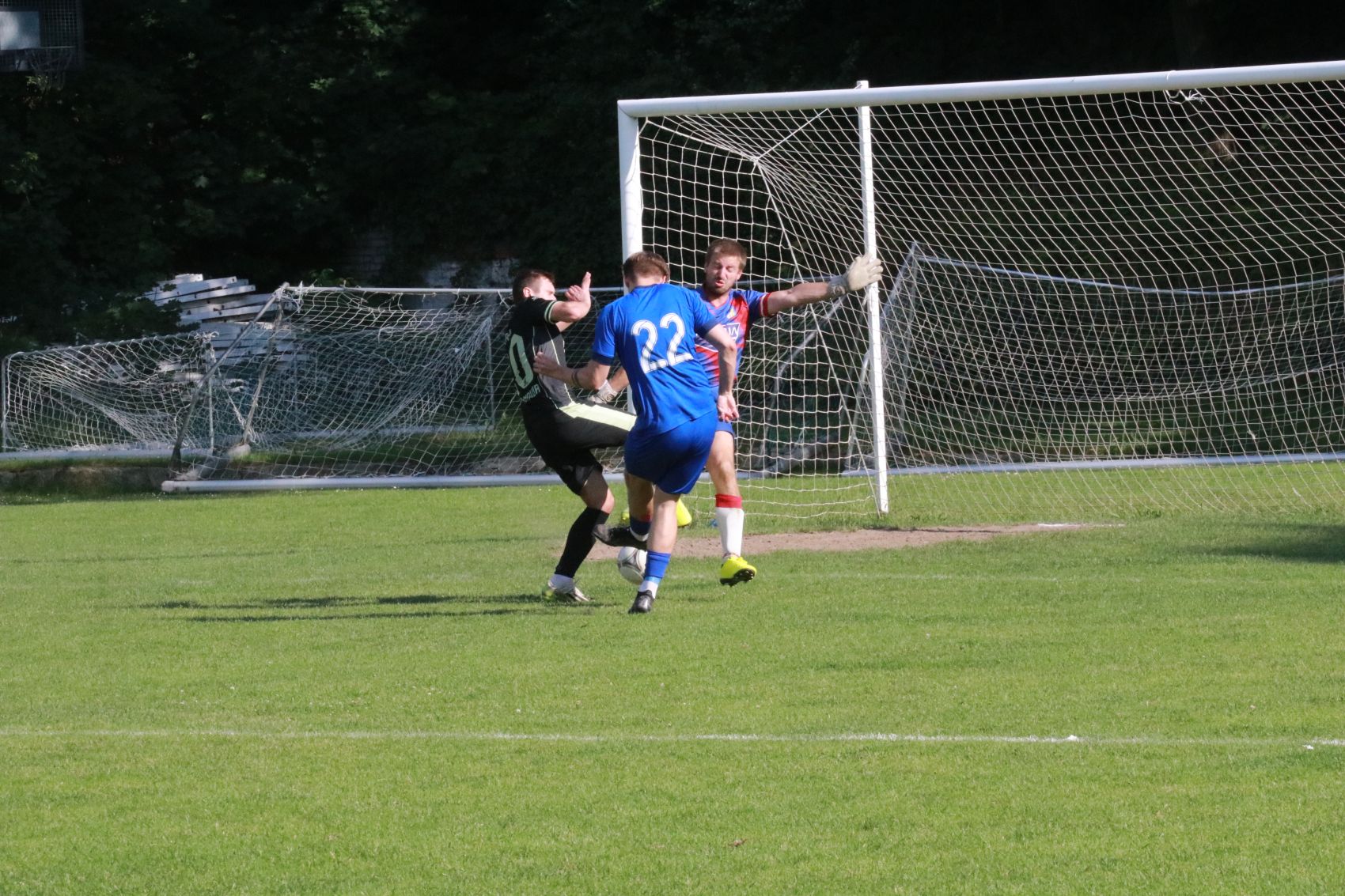 Mimo remisu do przerwy Konfeks 