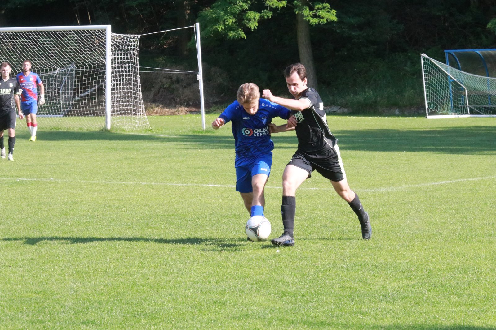 Mimo remisu do przerwy Konfeks 