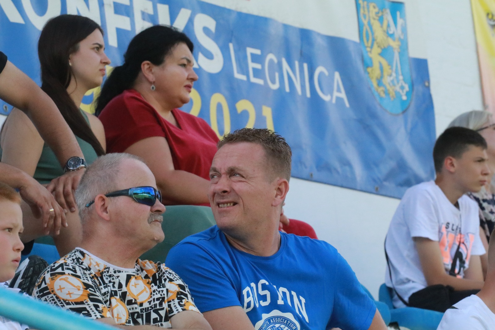 Mimo remisu do przerwy Konfeks 