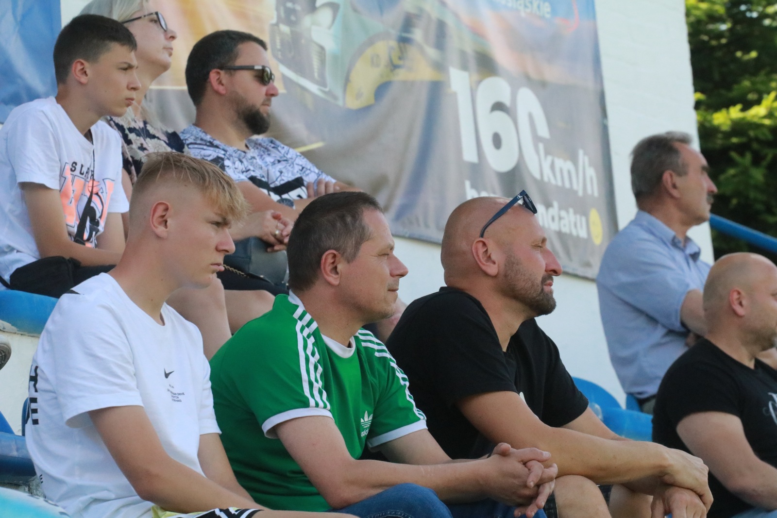 Mimo remisu do przerwy Konfeks 