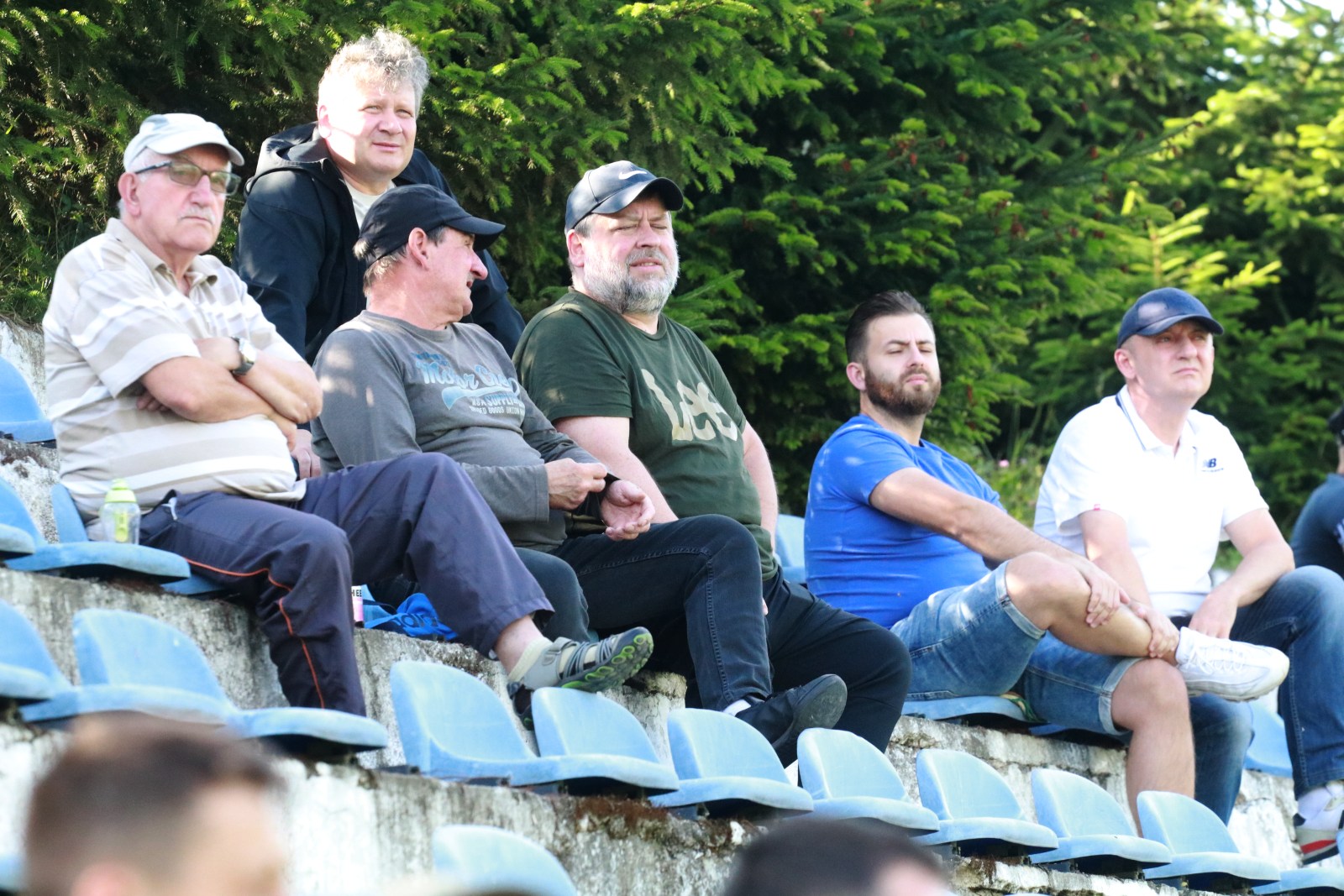 Mimo remisu do przerwy Konfeks 