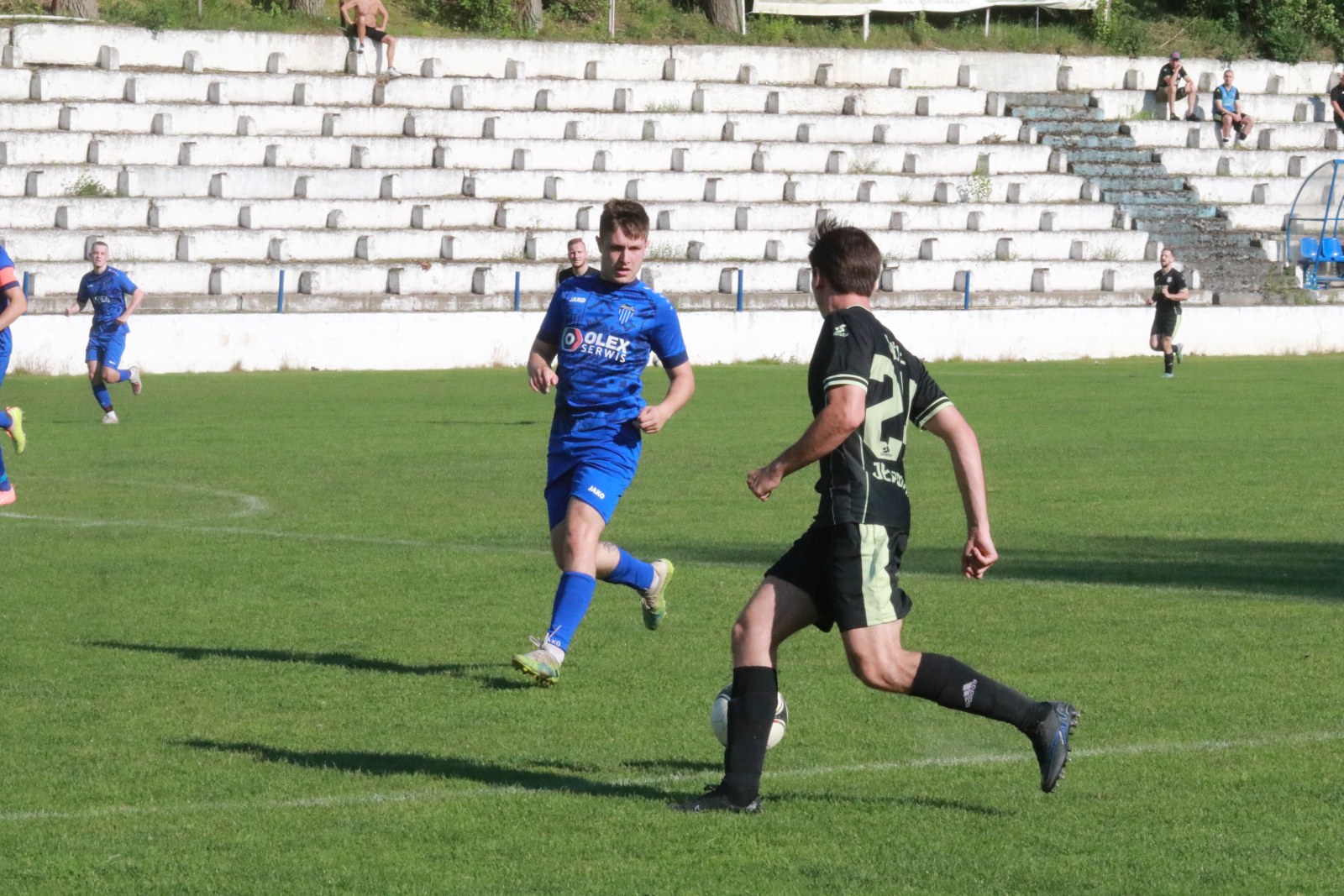 Mimo remisu do przerwy Konfeks 