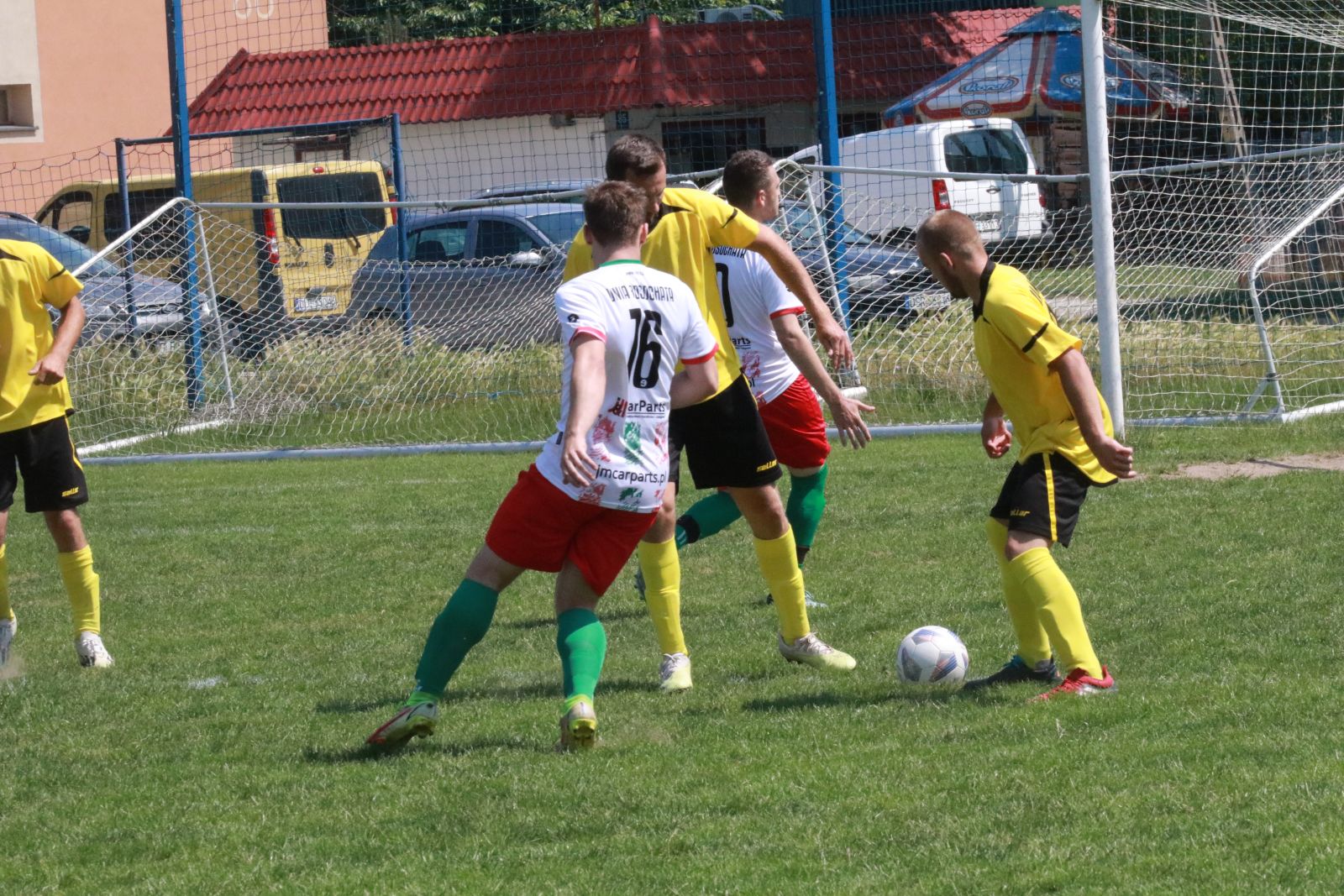 Unia Rosochata skromnie wygrała u siebie z Koroną Kawice