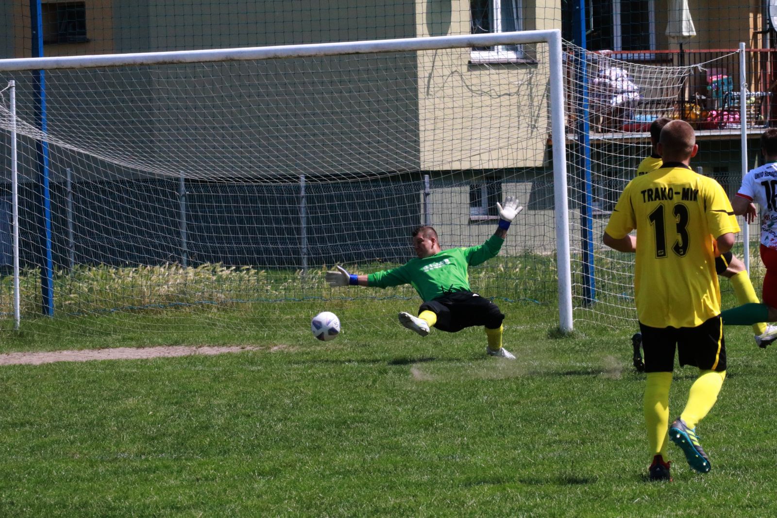 Unia Rosochata skromnie wygrała u siebie z Koroną Kawice
