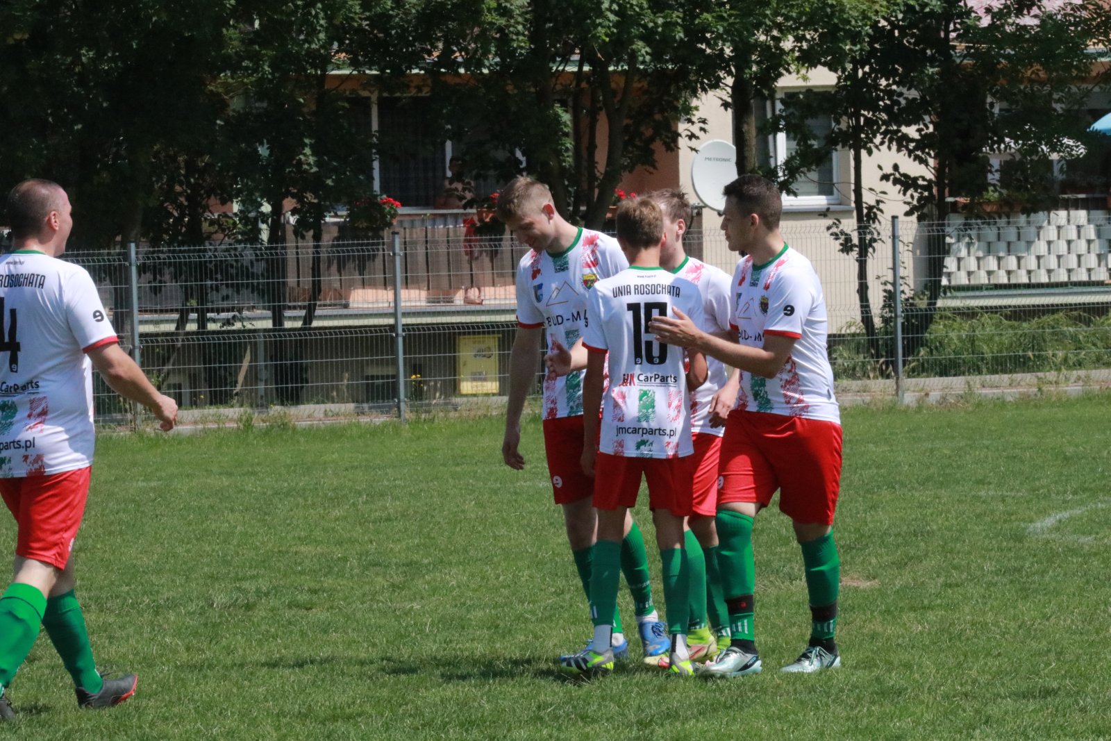 Unia Rosochata skromnie wygrała u siebie z Koroną Kawice