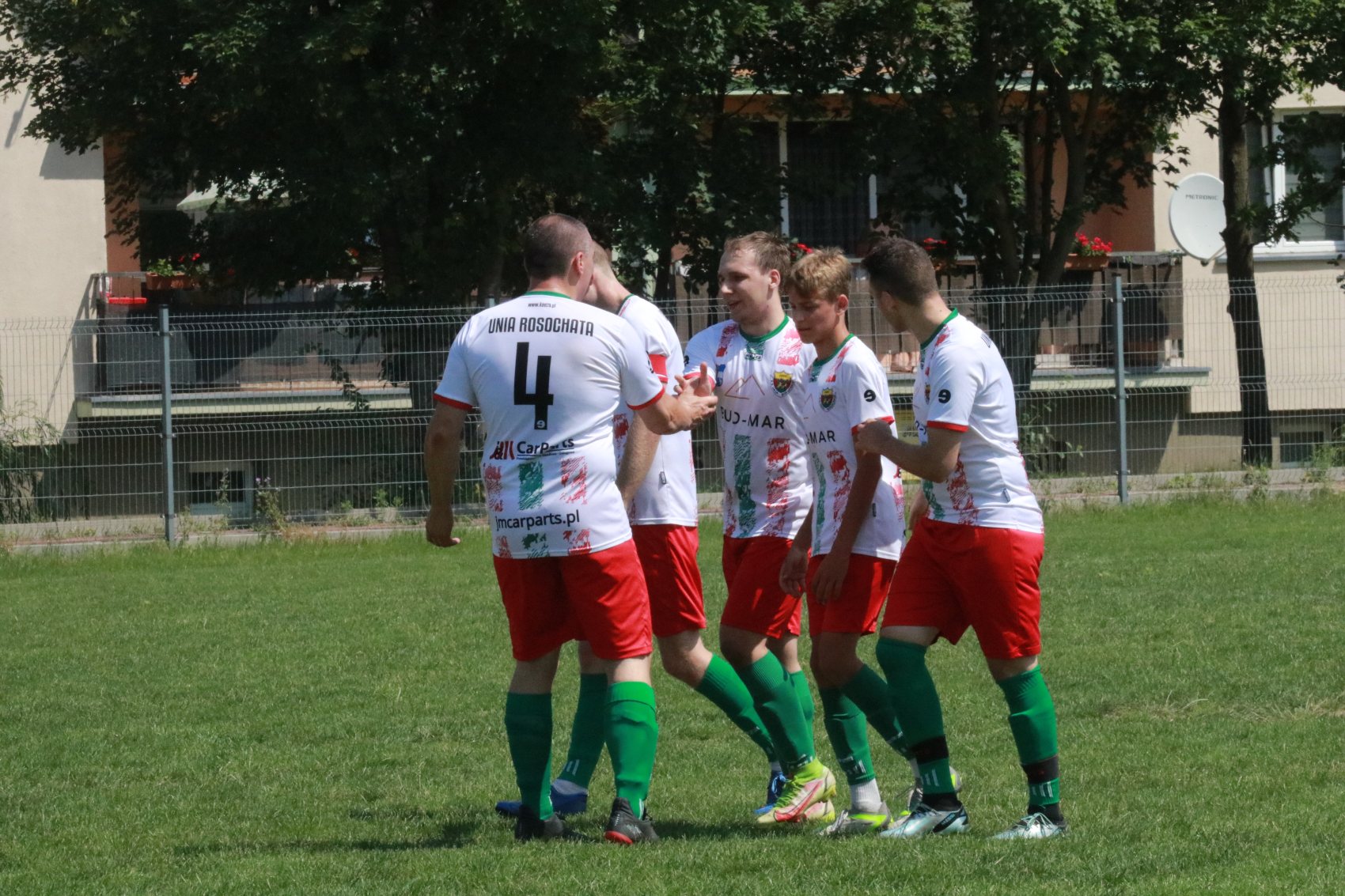 Unia Rosochata skromnie wygrała u siebie z Koroną Kawice