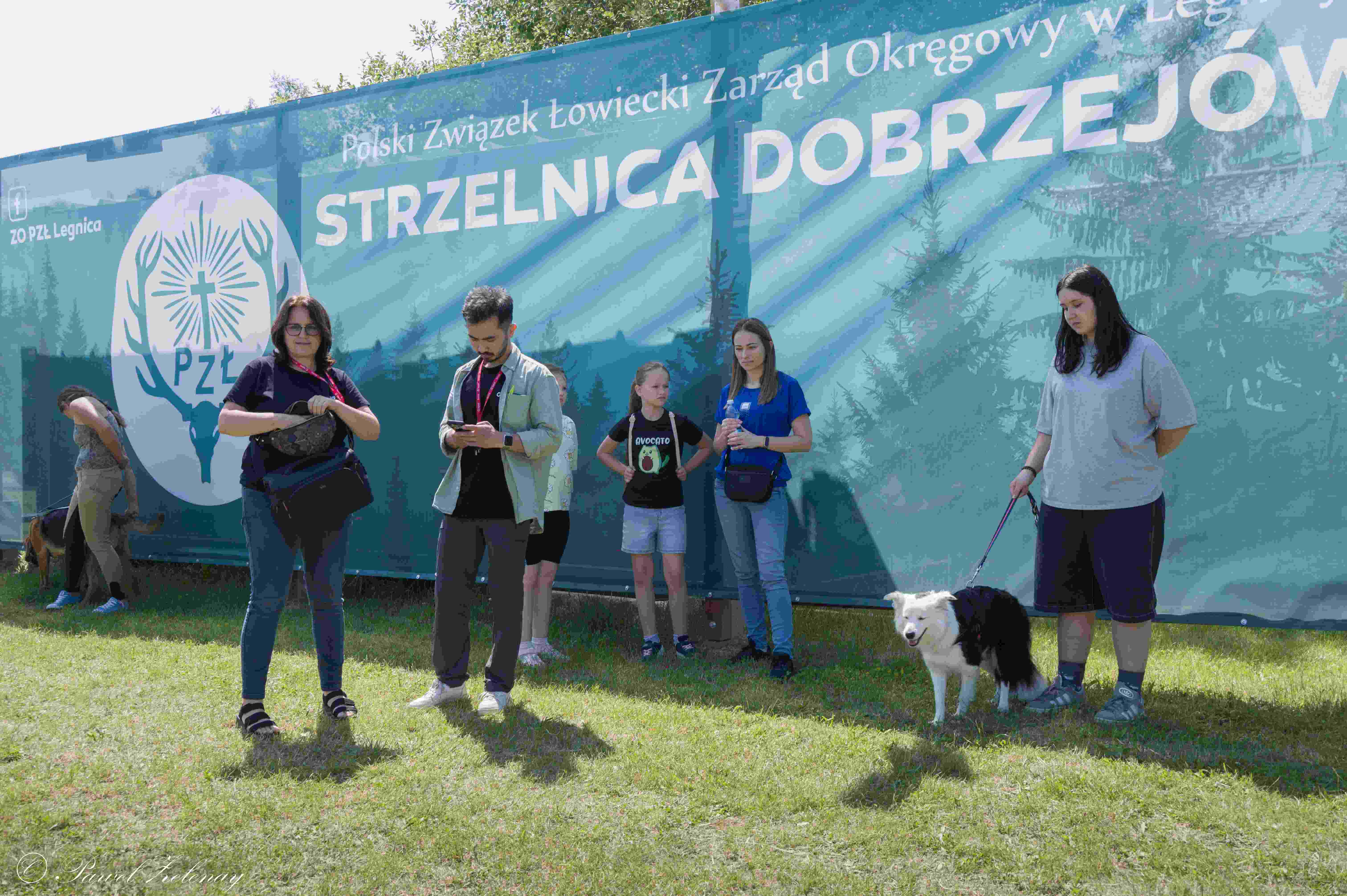 Myśliwi Dzieciom na strzelnicy myśliwskiej w Dobrzejowie