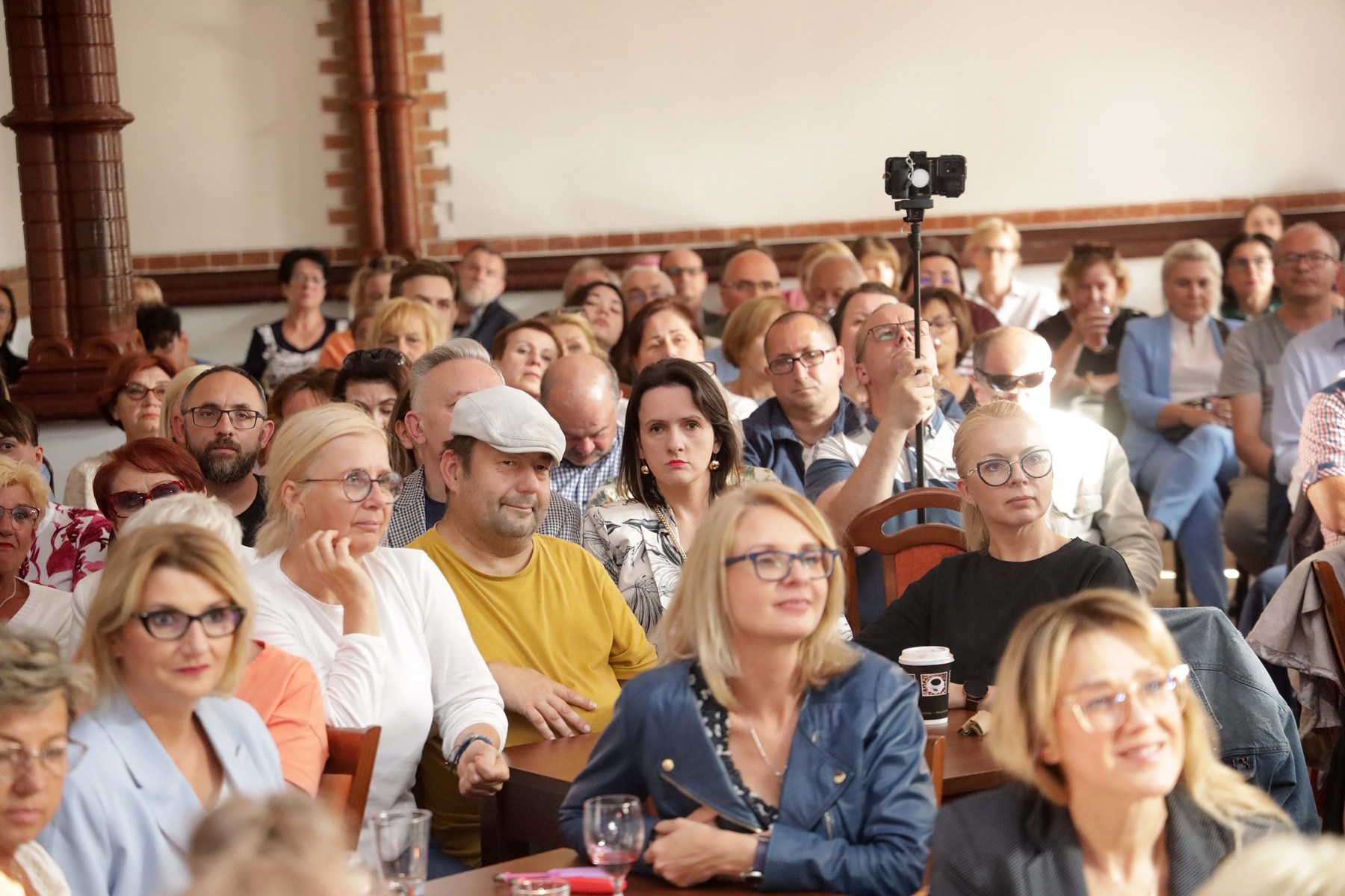 Przemek Bluszcz to nie tylko świetny aktor, to doskonały mówca