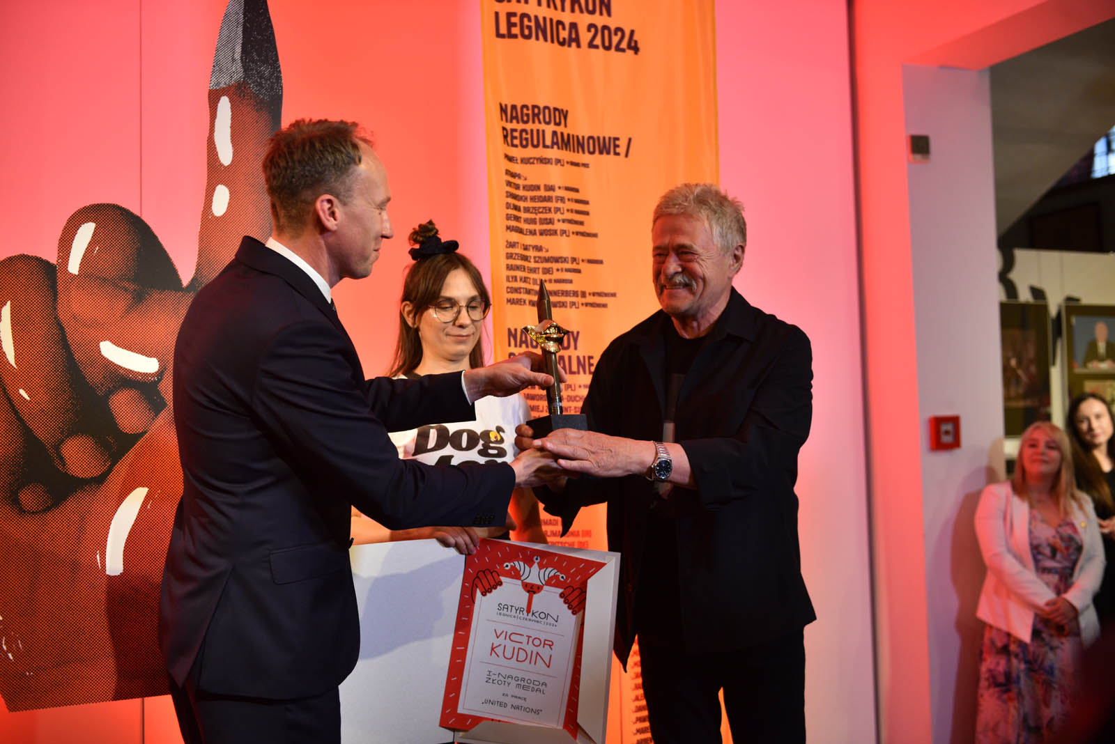 Satyrykon 2024 otwarty. Nagrody trafiły do laureatów