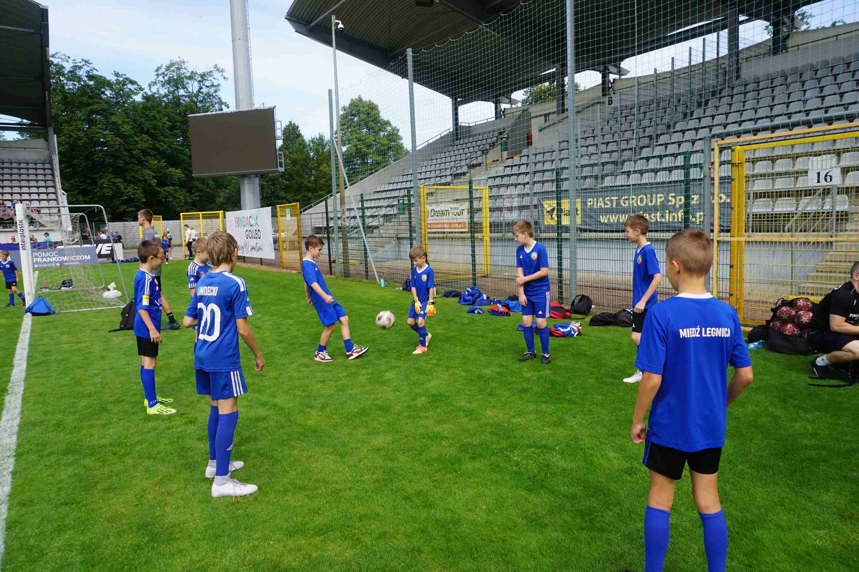 Rodzinne Mistrzostwa Europy na stadionie Miedzi Legnica