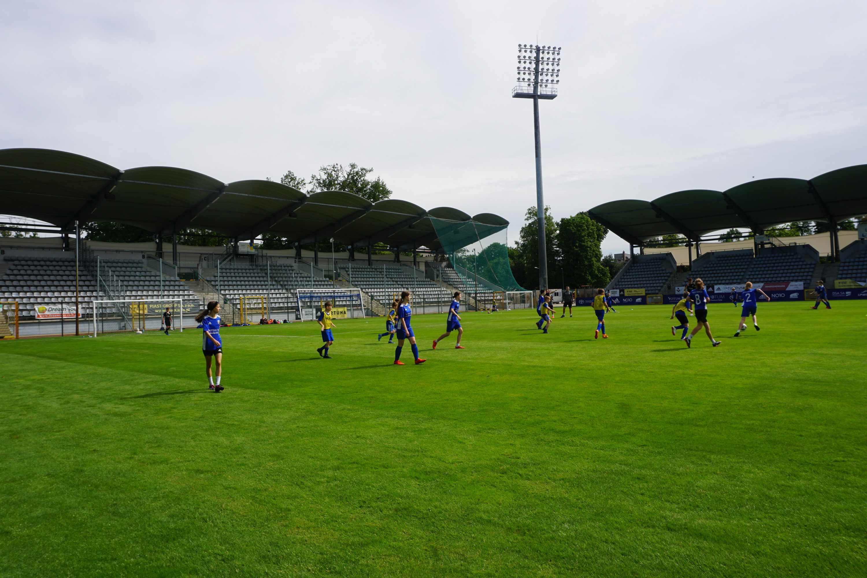 Rodzinne Mistrzostwa Europy na stadionie Miedzi Legnica
