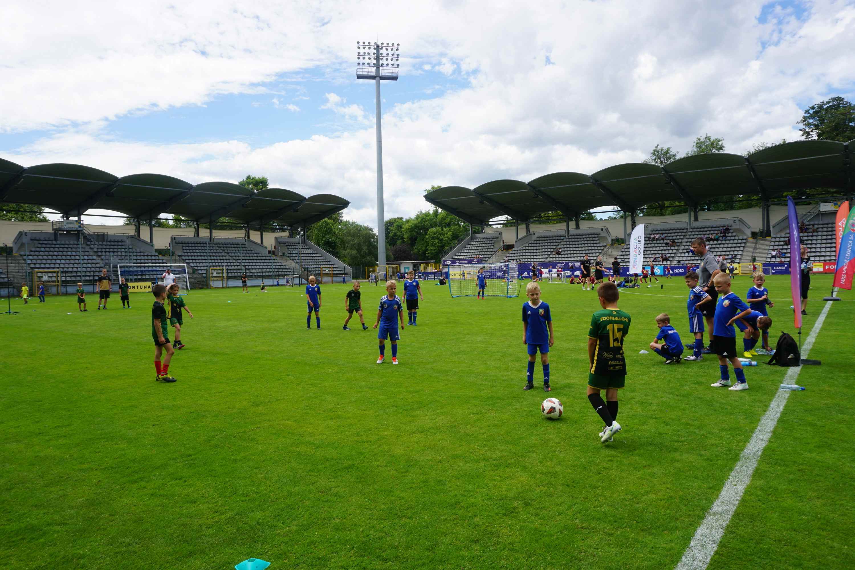 Rodzinne Mistrzostwa Europy na stadionie Miedzi Legnica