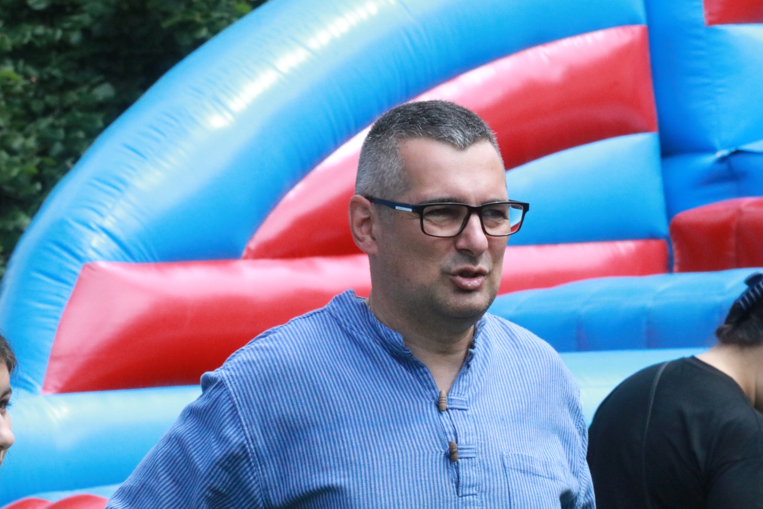 Gminny Dzień Dziecka w Legnickim Polu na boisku szkolnym