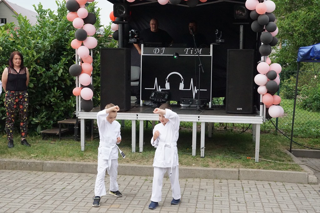 Piknik Rodzinny  w Pątnowie Legnickim: Konkurs lepienia pierogów