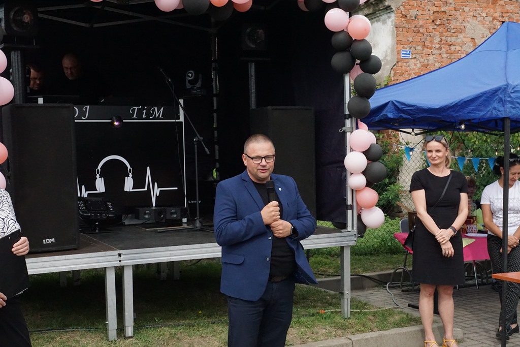 Piknik Rodzinny  w Pątnowie Legnickim: Konkurs lepienia pierogów