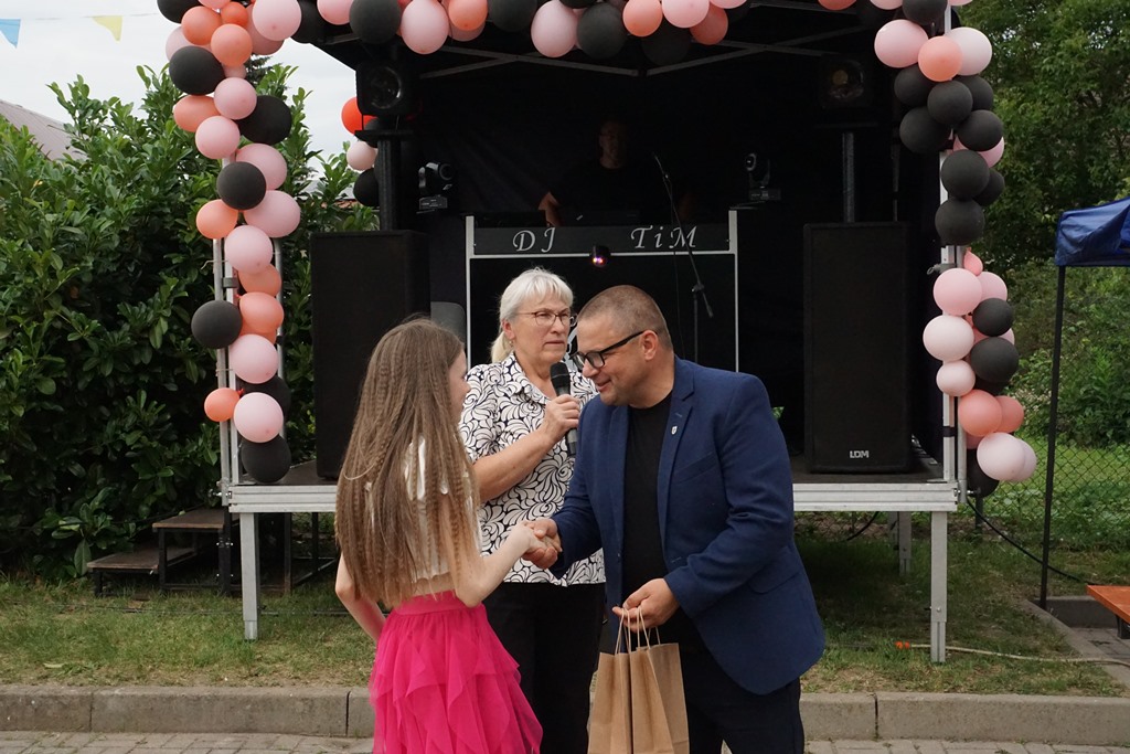Piknik Rodzinny  w Pątnowie Legnickim: Konkurs lepienia pierogów