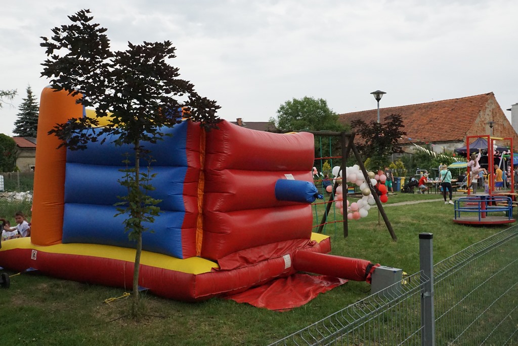 Piknik Rodzinny  w Pątnowie Legnickim: Konkurs lepienia pierogów
