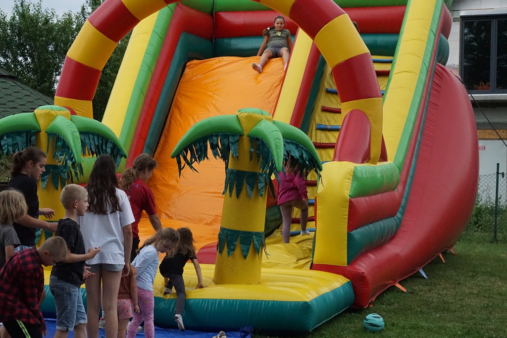 Piknik Rodzinny  w Pątnowie Legnickim: Konkurs lepienia pierogów